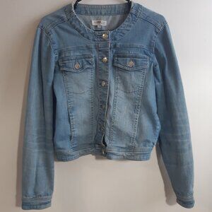 Airoldi Collection women's Medium Jean jacket pale blue collarless